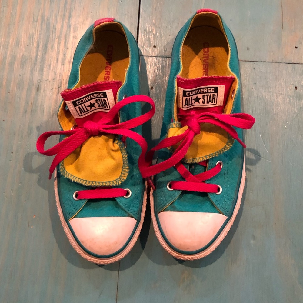 Girls converse shoes